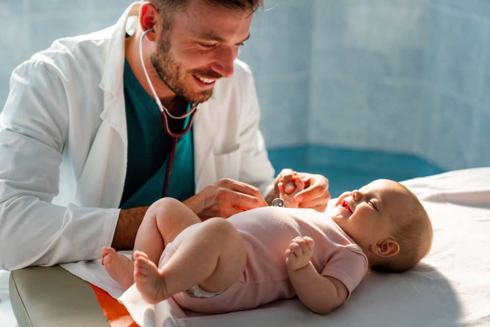Newborn Circumcision Benefits, Risks, and Recovery in Texas 